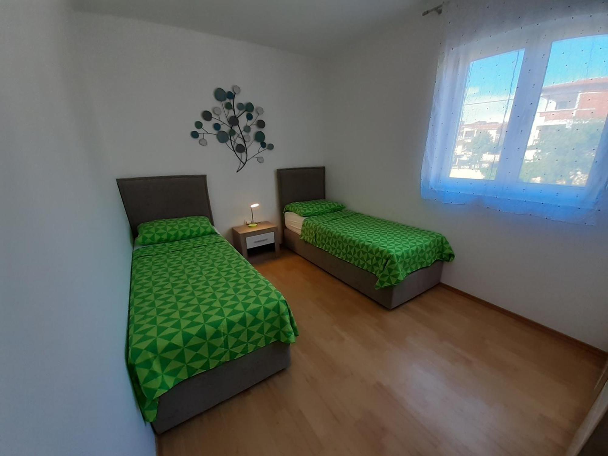 Apartmani Mario Pakoštane Rom bilde